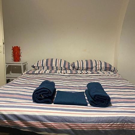 Little Flat - Bari Heart Apartment ภายนอก รูปภาพ